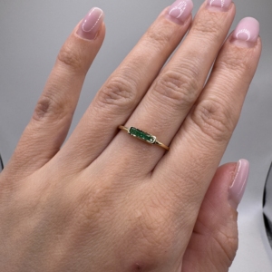Emerald Stackable Ring in Yellow Gold