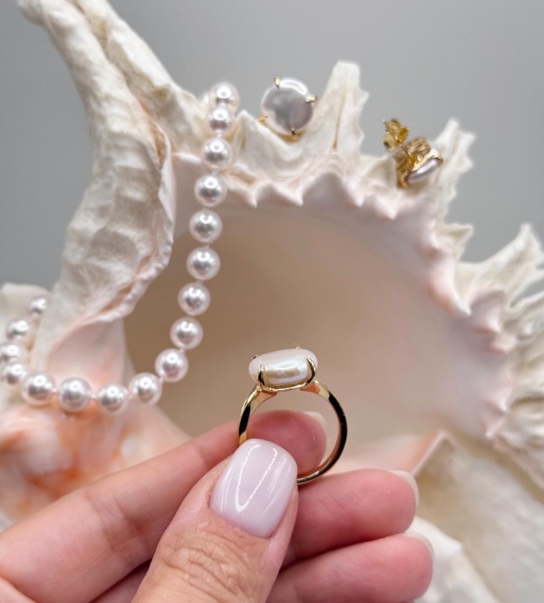 14KT Yellow Gold Freshwater Pearl Ring