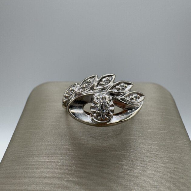 Vintage Mid-Century 14K Two-Tone Gold Diamond Ring | 1960s Estate Jewelry