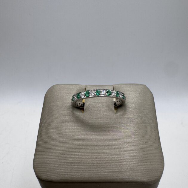 Natural Emeralds 0.38ct and 0.34 CT. T.W. Diamond Ring in 18K Gold