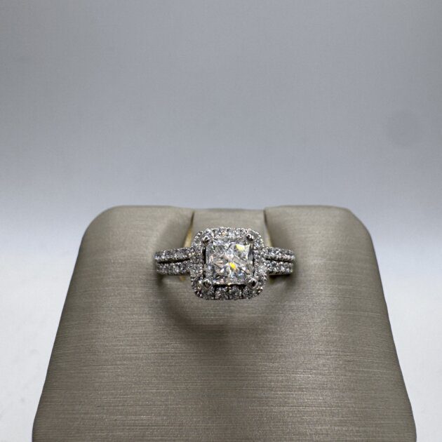 Diamond Bridal Set(soldered) Princess-Cut 0.75 ct Halo 14K White Gold 1.10 tcw