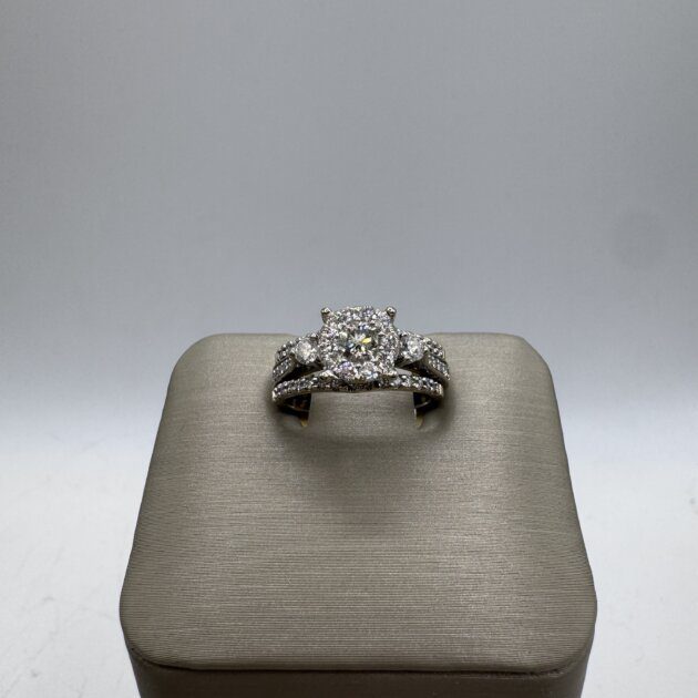 14k White Gold Diamond 0.47 tcw 4.99g Wedding Engagement Ring Band
