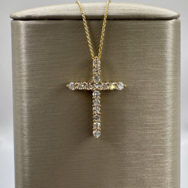 14KT Yellow Gold Cross Diamond 0.25ctw Necklace 18"