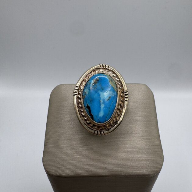 Genuine Oval Turquoise Ring with Rope Embellishment