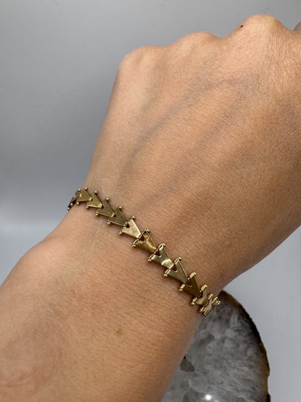 Vintage 14K Yellow Gold V Shaped Link Bracelet