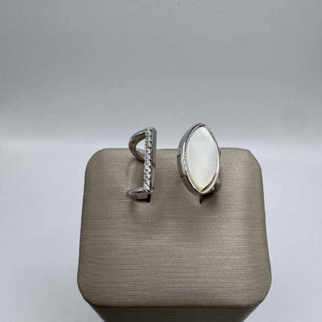 Sterling Silver Oval Mother of Pearls & CZ Ring