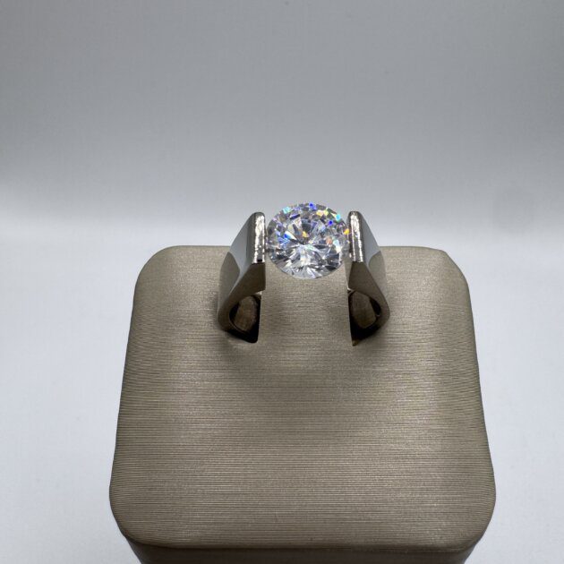 Titanium Round Simulated Diamond 3Ct CZ Solitare Stone Ring
