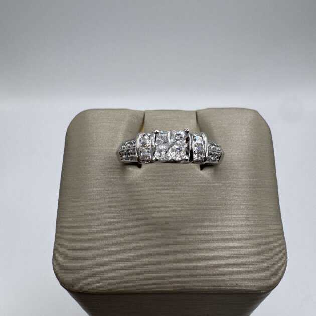 S. Silver CZ Cluster Ring