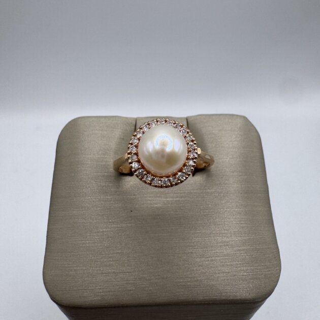 14KT Rose Gold Freshwater Pearl & Diamond Ring