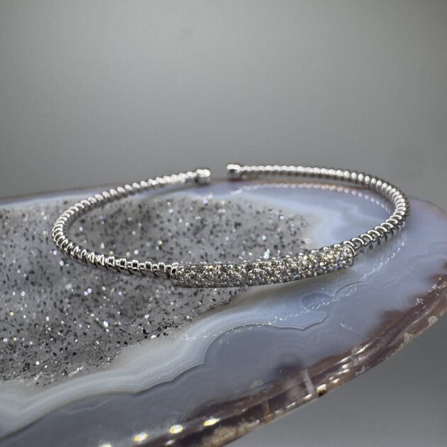Diamond Bangle 0.56 ct tw 14k White Gold Bracelet