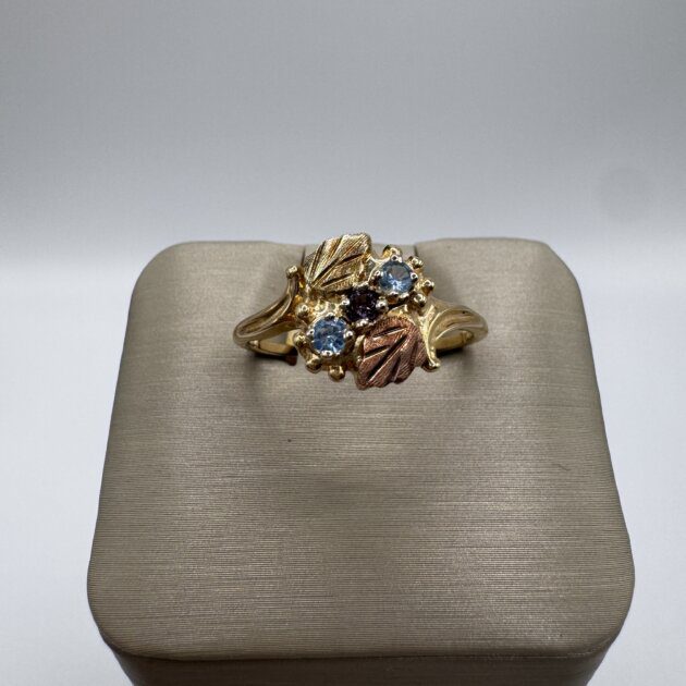 10k Yellow Gold Black Hills Leaves With Blue Topazes & Amethyst Ring 9