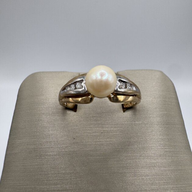 10K Yellow Gold Pearl & Dia 0.15ctw Ring 7