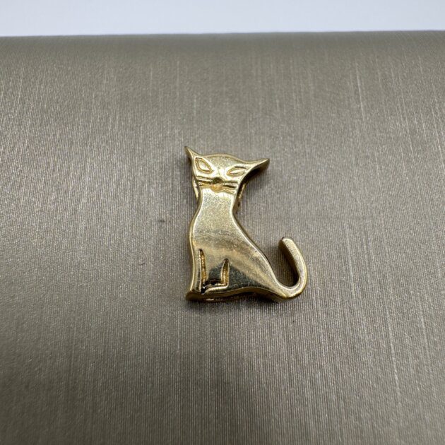14k Y Gold Sitting Kitty Cat Pendant/Charm 1.15g