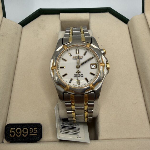 Vintage Seiko Kinetic Titanium Sport 100 – Women’s Two-Tone Watch