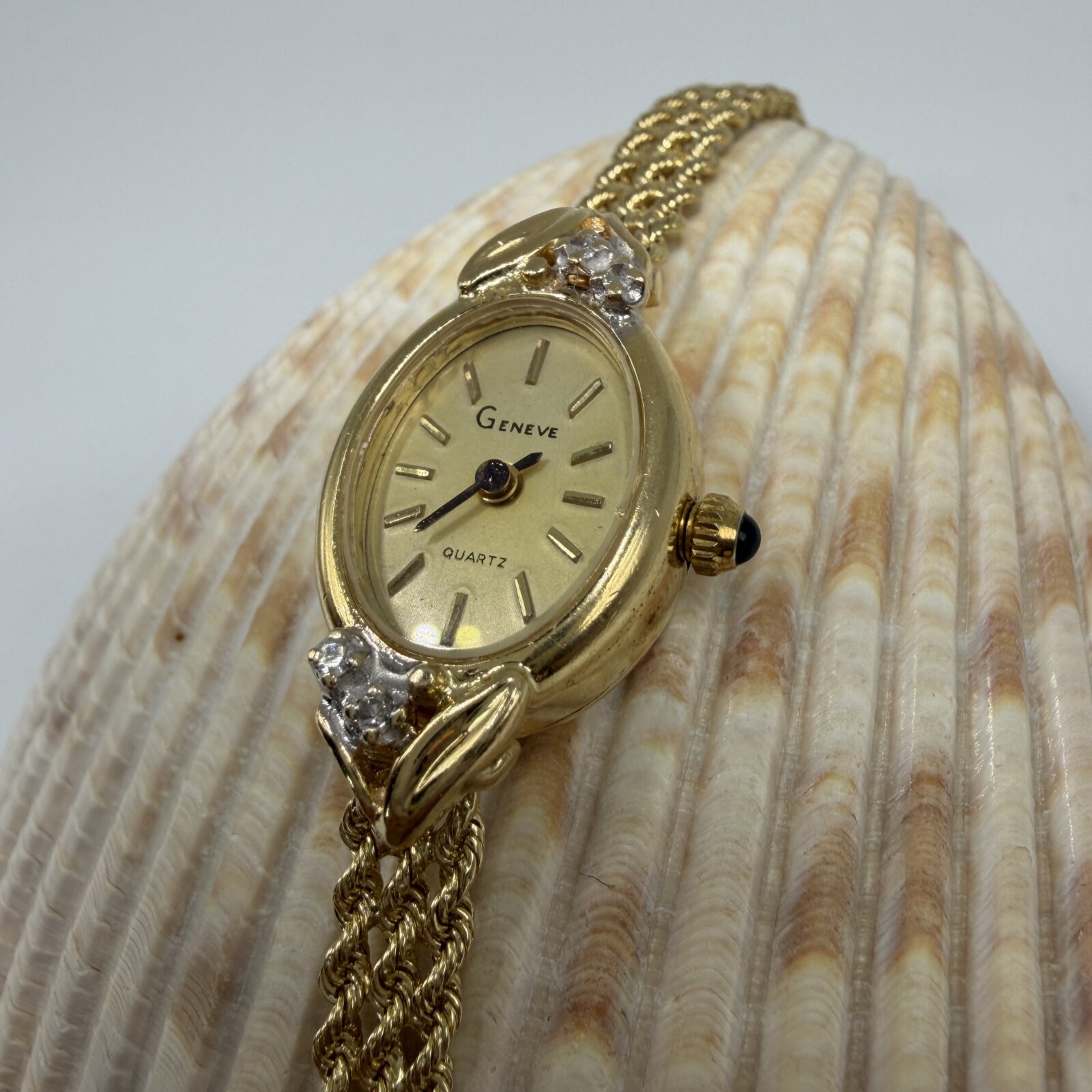 Vintage Geneve 14K Yellow Gold Diamond Ladies Watch Swiss Quartz Petite Bracelet 6.5"