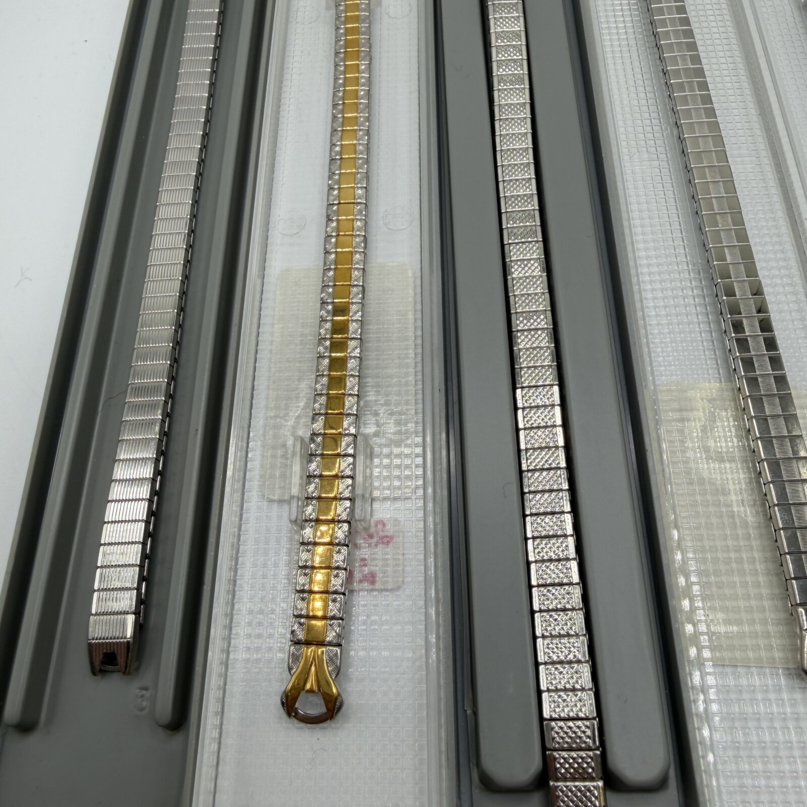 Lot 6 NOS Vintage Expansion Stretch Watch Bands Stainless Steel Mixed Styles